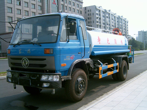 東風145平頭8噸打藥車(chē)