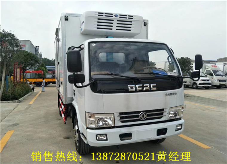 東風小(xiǎo)多(duō)利卡4.2米冷藏車(chē)