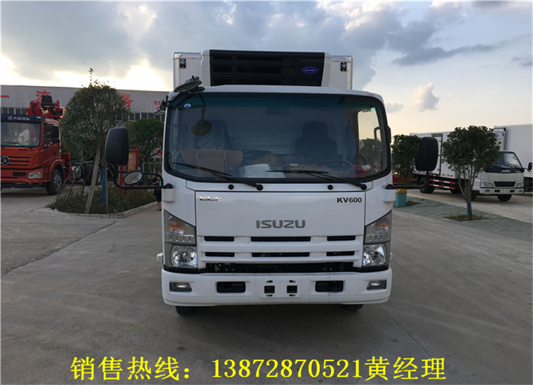 五十鈴600P寬體(tǐ)冷藏車(chē)